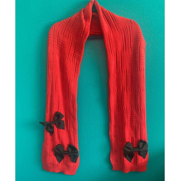 Kate Spade New York Bright Red 100% Wool Scarf Black Bow Accents - Picture 5 of 7